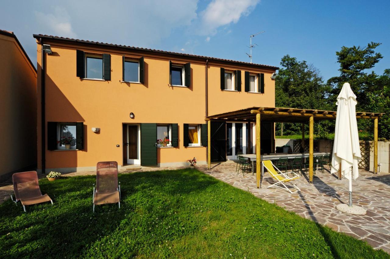 Agriturismo Terre Bianche 테올로 외부 사진