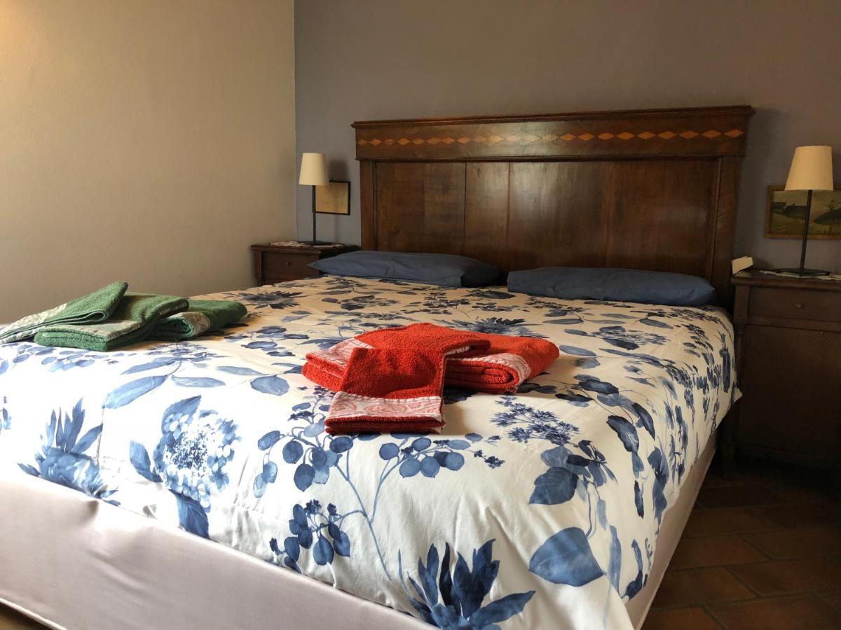 Agriturismo Terre Bianche 테올로 외부 사진